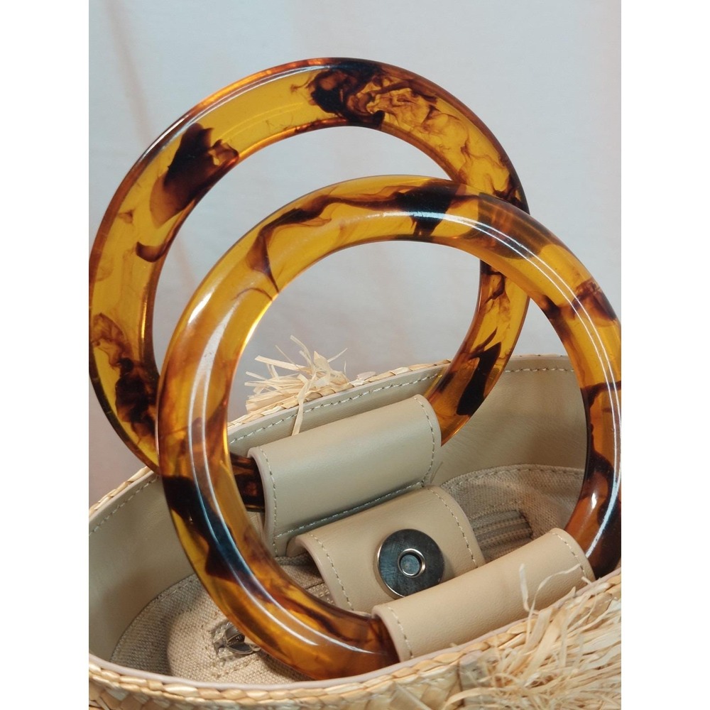Summer Beach Bag Tuckernuck Woven Straw Tortoise Ring Handles Raffia Luxury - Picture 12 of 16
